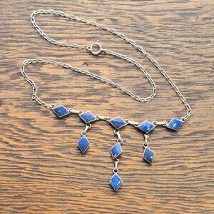Lapiz Lazuli  dangle-chain necklace. Silvertone.